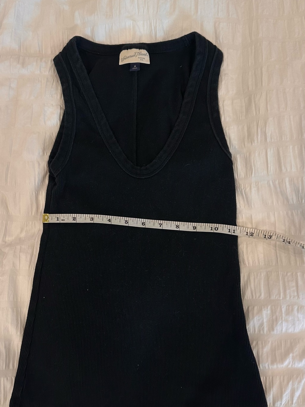 Universal Thread Black Ribbed V-Neck Tank - Picture 5 of 9